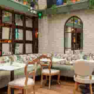 House Dublin, 4 of 5