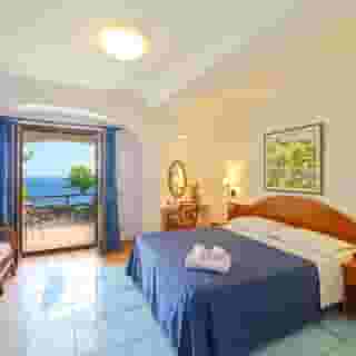 Maresca Hotel Praiano, 2 of 5