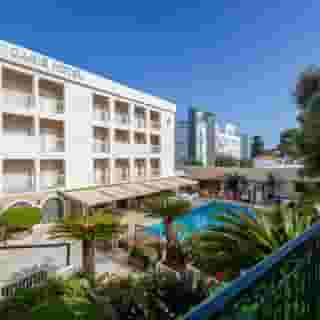 Oasis Hotel, 2 of 5
