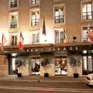 Beau Rivage, 3 of 5