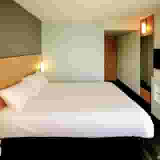 ibis Lyon Est Beynost A42, 1 of 5