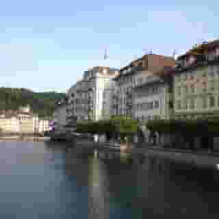 Des Balances, 1 of 5