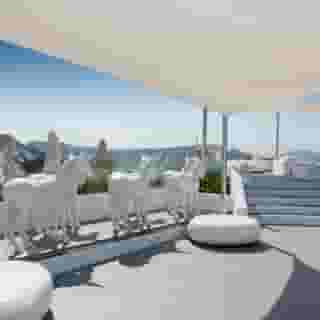 Canaves Sunday, 4 of 5