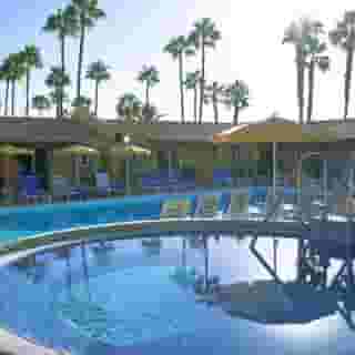 Los Almendros (gay, lesbian & friends), 2 of 5