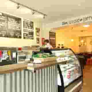 Tom Dick and Harriet's, 3 of 5