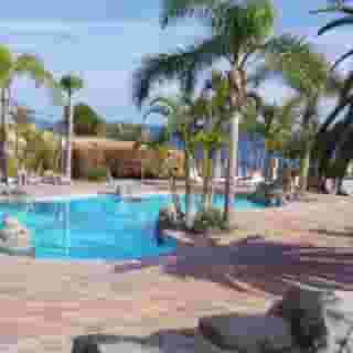 Playa De Los Roques Apartments, 1 of 5