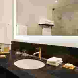 Exchange Hotel Vancouver, 5 of 5