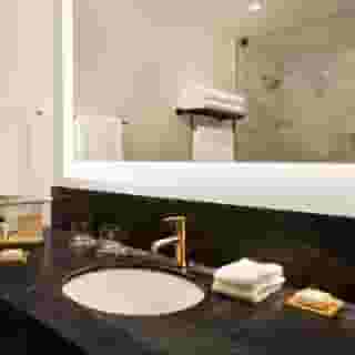 Exchange Hotel Vancouver, 3 of 5