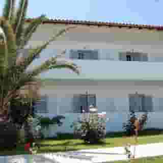 White Suites  - Adult Only, 3 of 5