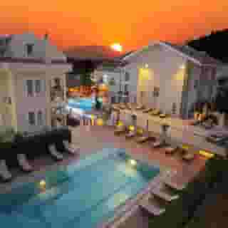 Sea Breeze Hotel & Apartments, 2 of 5