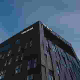 The Dean Cork, 4 of 5