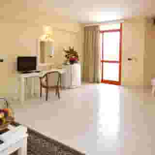 Royal Star Empire Hotel, 4 of 5