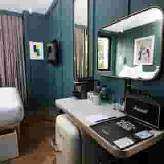 The Devlin Dublin, 5 of 5