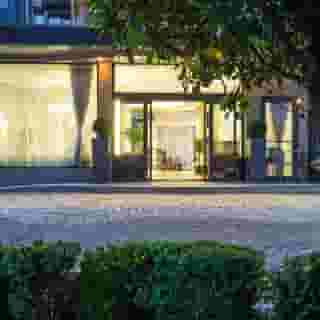 City Avenue Hotel by HMG, 2 of 5