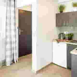 7 Koron Apartments, 4 of 5