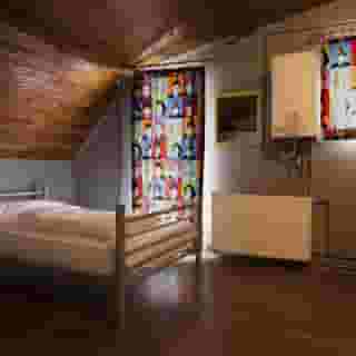 Mates Istiklal, 3 of 5