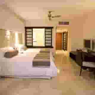 Grand Sunset Princess, 4 of 5