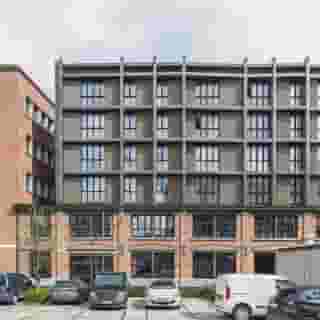 Yust Antwerpen, 1 of 5