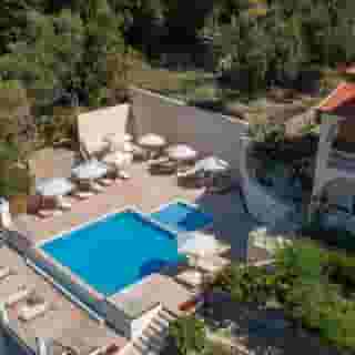 Mazis Apartments, 5 of 5