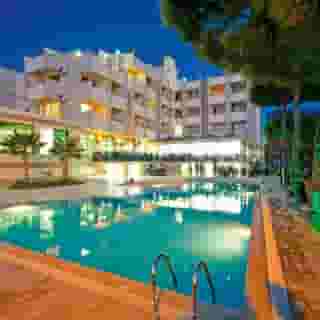 Akbulut Hotel, 2 of 5