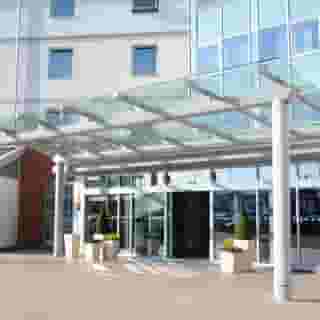 Holiday inn Express Leigh - Sports Village, 2 of 5