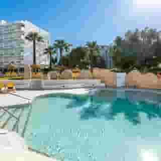 THB San Fermin, 1 of 5