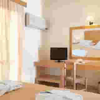 Mare-Olympus Apartments, 4 of 5