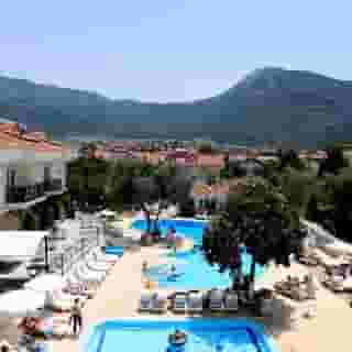 Pine Hill Hotel, 2 of 5