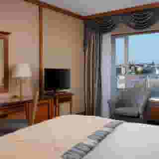 Grand Hotel Bucharest, 4 of 5