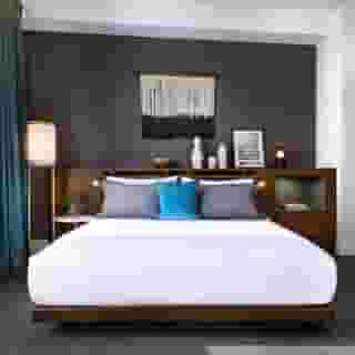 The Alexis Royal Sonesta Hotel Seattle, 2 of 5