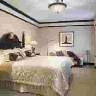 Lucerne Hotel, 3 of 5