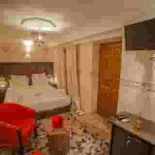 Riad Ikalimo , 3 of 5