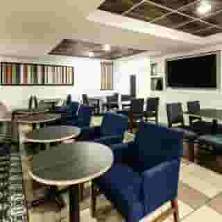 Holiday Inn Express and Suites Brentwood North Nashville, 1 of 5