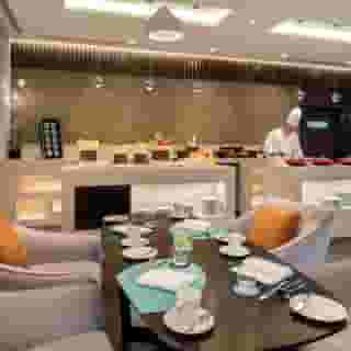 Crowne Plaza Manama (Bahrain), 4 of 5