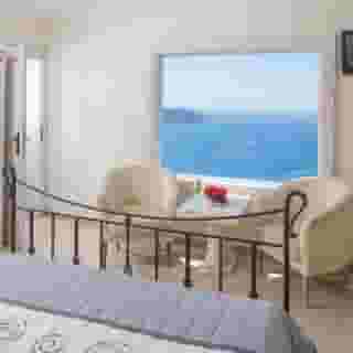 Athermi Suites, 2 of 5