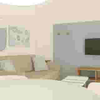 Pierre & Vacances Menorca Cala Blanes Apartments, 3 of 5