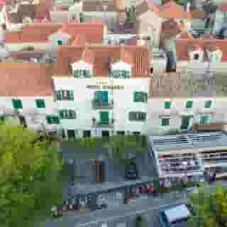 Pasike Hotel, 2 of 5