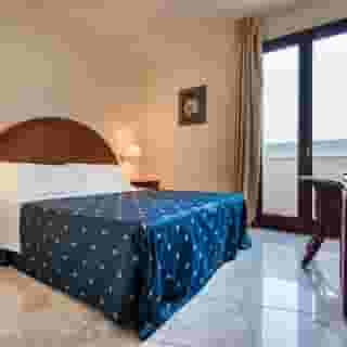 Hotel Ara Solis, 3 of 5