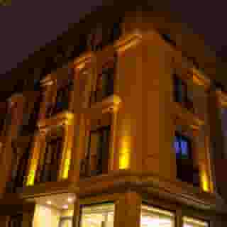 Deluxe Newport Hotel, 4 of 5