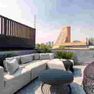 Uliv Poe 240, 2 of 5