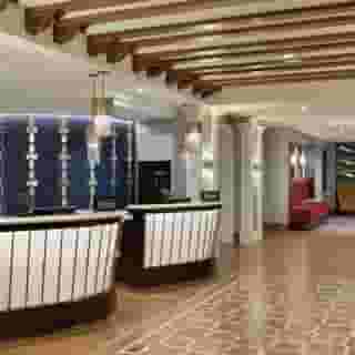 Hilton Checkers Los Angeles, 2 of 5