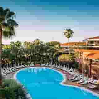 Parque Tropical, 2 of 5