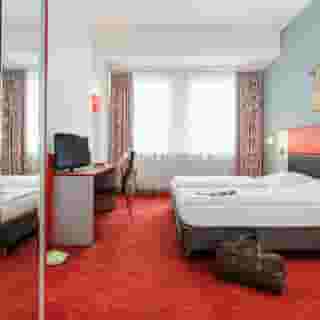 greet Berlin Alexanderplatz, 1 of 5