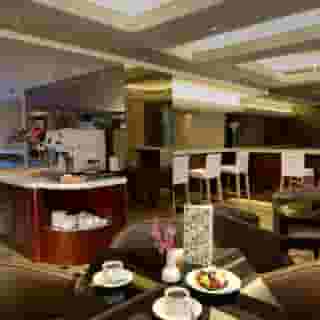 Metropark Hotel, Kowloon, 4 of 5