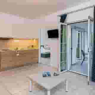 Evdokia Suites, 4 of 5