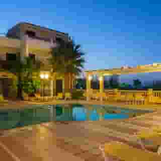 Trefon Hotel Apartments, 2 of 5