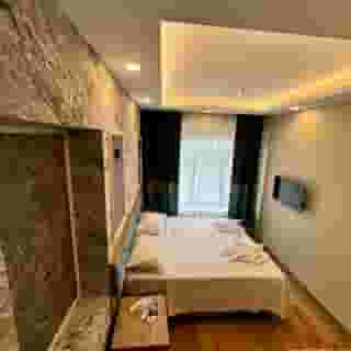 Riverside Hotel, 3 of 5