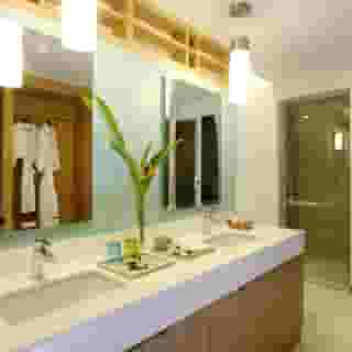 Apsara Beachfront Resort and Villa, 3 of 5