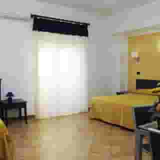 Antica Perla, 2 of 5