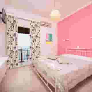 9 Muses Sea View Studios, 3 of 5